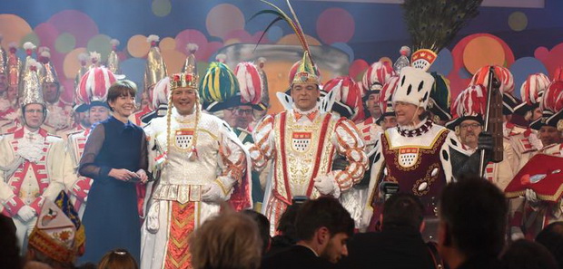 Пятое время года: карнавальный комитет выбрал главных участников праздника – принца, крестьянина и девушку