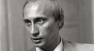 1. Из биографии В.Путина: «Путин в Санкт-Петербурге»